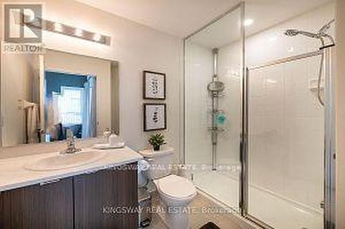 Unit 12 - 70 Orchid Place Drive, Toronto, ON - Indoor Photo Showing Bathroom