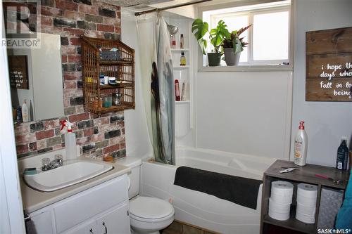 609 Kintyre Avenue, Colonsay, SK - Indoor Photo Showing Bathroom