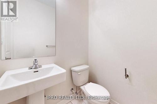 2614 Castlegate Crossing Circle, Pickering, ON - Indoor Photo Showing Bathroom