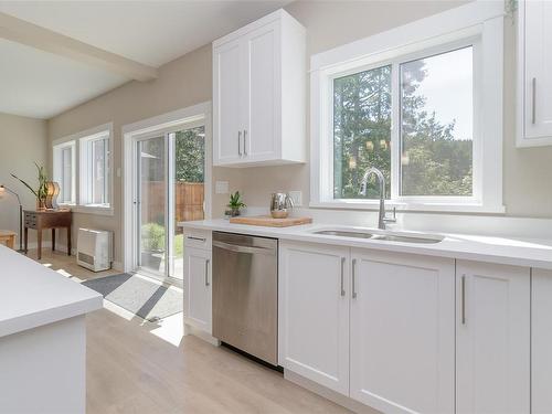 929 Blakeon Pl, Langford, BC - Indoor Photo Showing Kitchen With Double Sink