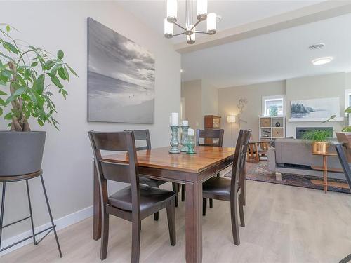 929 Blakeon Pl, Langford, BC - Indoor Photo Showing Dining Room