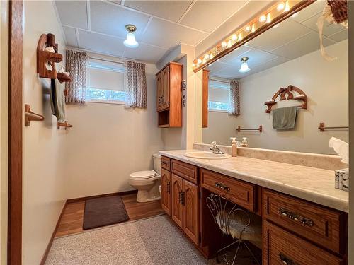 110025 51 N Road, Brandon, MB - Indoor Photo Showing Bathroom