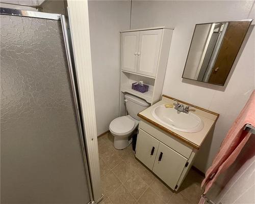 227 Lindsay Street, Mccreary, MB - Indoor Photo Showing Bathroom