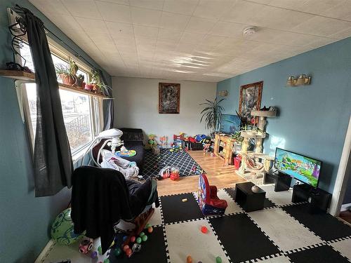 700 Mcleod Street, Thunder Bay, ON - Indoor Photo Showing Other Room