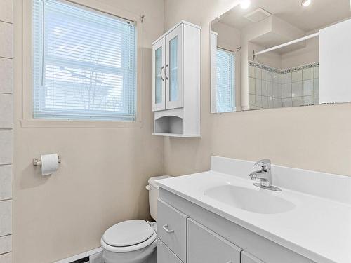 Salle de bains - 23 Rue Yvon-Provost, Salaberry-De-Valleyfield, QC - Indoor Photo Showing Bathroom