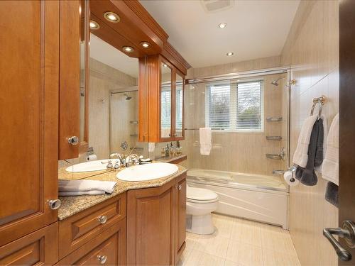 Salle de bains - 299 London Drive, Beaconsfield, QC - Indoor Photo Showing Bathroom