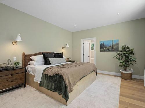 3983 Gulfview Dr, Nanaimo, BC - Indoor Photo Showing Bedroom