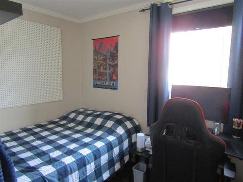 226 Secord Street, Thunder Bay, ON - Indoor Photo Showing Bedroom