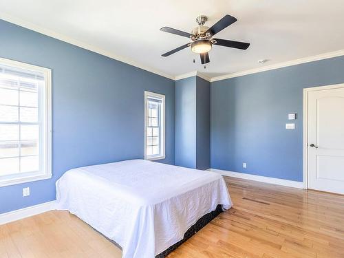 Master bedroom - 39 Rue De Tarascon, Blainville, QC - Indoor Photo Showing Bedroom