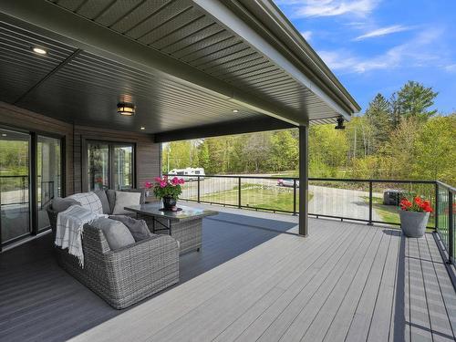 Terrasse - 274 Ch. H.-Zurenski, Val-Des-Monts, QC - Outdoor With Deck Patio Veranda With Exterior