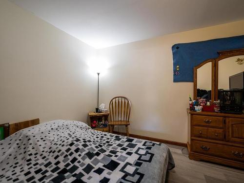 1140 11Th Street, Kamloops, BC - Indoor Photo Showing Bedroom