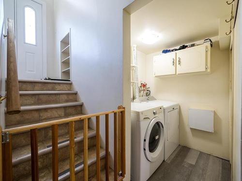 1140 11Th Street, Kamloops, BC - Indoor Photo Showing Laundry Room