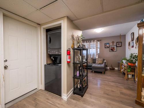 1416/ 1418 Waterloo Place, Kamloops, BC - Indoor Photo Showing Other Room