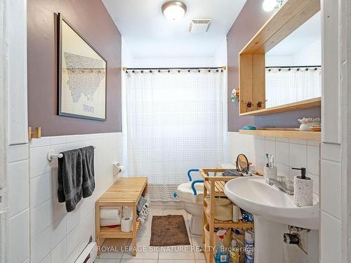 91 St Johns Rd, Toronto, ON - Indoor Photo Showing Bathroom