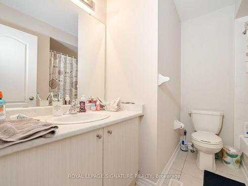 50 Magdalene Cres, Brampton, ON - Indoor Photo Showing Bathroom