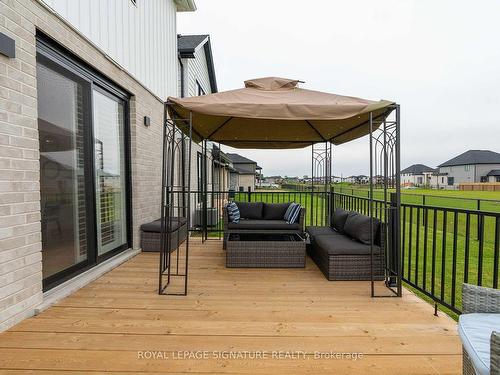 2076 Tokala Tr, London, ON - Outdoor With Exterior
