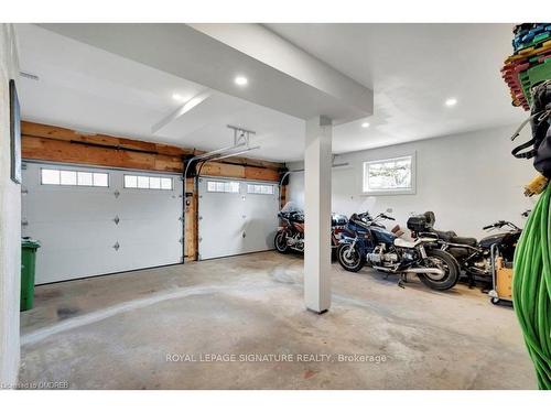 13 Ellen St, Hamilton, ON - Indoor Photo Showing Garage