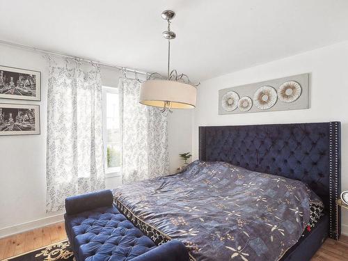Chambre Ã  coucher principale - 90 Rue St-Urbain, Granby, QC - Indoor Photo Showing Bedroom