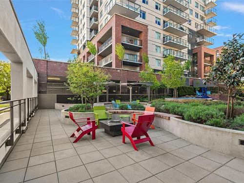 402-777 Herald St, Victoria, BC - Outdoor With Balcony