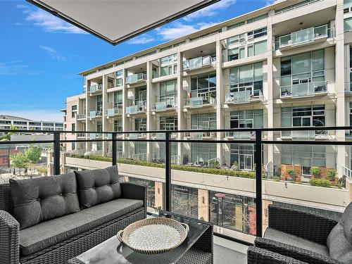 402-777 Herald St, Victoria, BC - Outdoor With Balcony