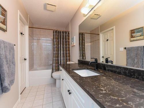 14-3100 Kensington Cres, Courtenay, BC - Indoor Photo Showing Bathroom