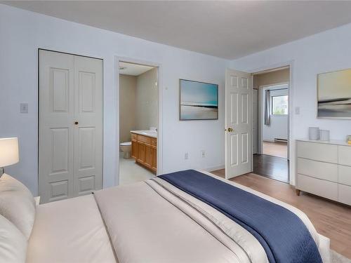 282 Nim Nim Pl, Courtenay, BC - Indoor Photo Showing Bedroom