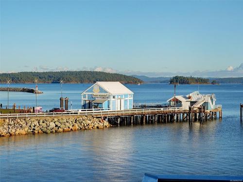 102-9710 Fourth St, Sidney, BC - Outdoor With Body Of Water With View