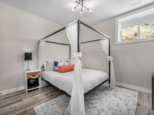 3640 Sillaro Drive, Kamloops, BC - Indoor Photo Showing Bedroom