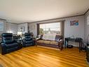 897 Windbreak Street, Kamloops, BC  - Indoor Photo Showing Living Room 