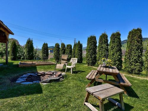 101 Aylmer Rd, Chase, BC - Outdoor With Backyard