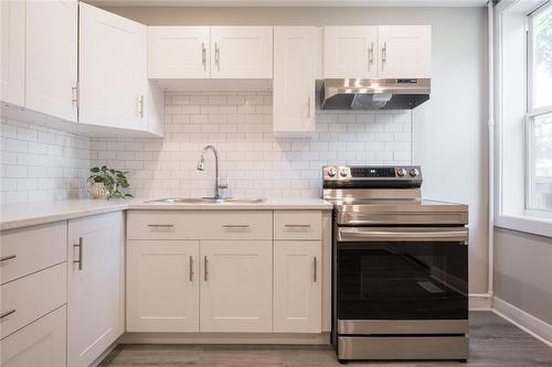 76 Wellington Street S|Unit #2, Hamilton, ON - Indoor Photo Showing Kitchen With Upgraded Kitchen