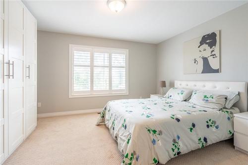 4328 Ingram Common, Burlington, ON - Indoor Photo Showing Bedroom