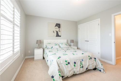 4328 Ingram Common, Burlington, ON - Indoor Photo Showing Bedroom