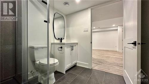 121 Wagon Drive, Dunrobin, ON - Indoor Photo Showing Bathroom