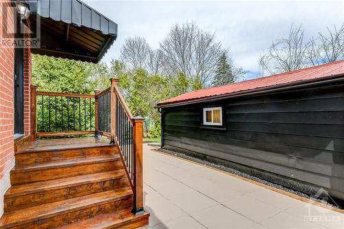 1 Oakwood Avenue, Ottawa, ON - Outdoor With Exterior