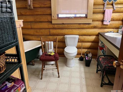 12 Loon Avenue, Greenwater Provincial Park, SK - Indoor Photo Showing Bathroom