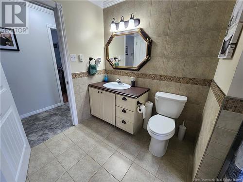 105 Chassé Street, Grand-Sault/Grand Falls, NB - Indoor Photo Showing Bathroom