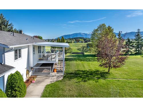 2575 Sinclair Rd, Lister, BC - Outdoor