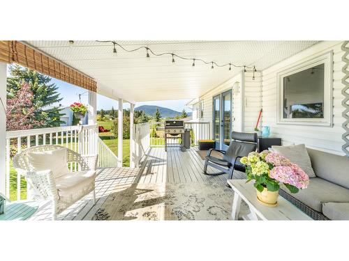 2575 Sinclair Rd, Lister, BC - Outdoor With Deck Patio Veranda With Exterior