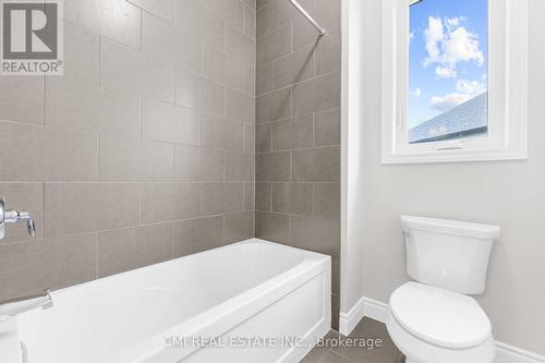 117 Birdie Court, Woodstock, ON - Indoor Photo Showing Bathroom