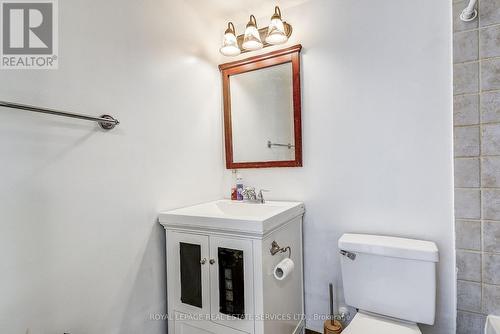 17 - 15 Albright Road, Hamilton, ON - Indoor Photo Showing Bathroom