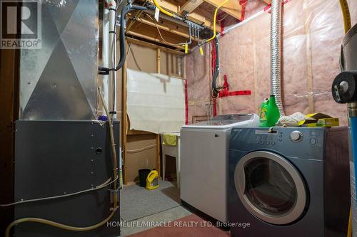 551 Grey Street, Brantford, ON - Indoor Photo Showing Laundry Room