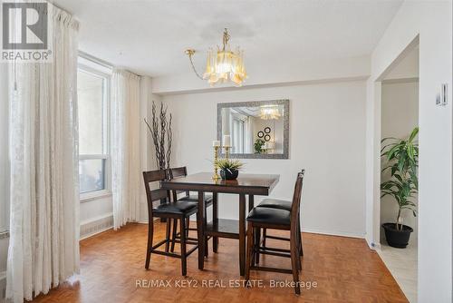 1007 - 15 London Green Court, Toronto, ON - Indoor Photo Showing Dining Room