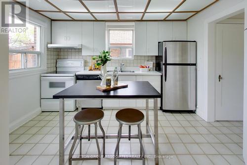 1058 Roselawn Avenue, Toronto, ON - Indoor Photo Showing Kitchen