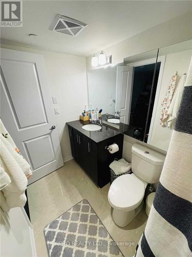 12 - 100 Long Branch Avenue, Toronto, ON - Indoor Photo Showing Bathroom