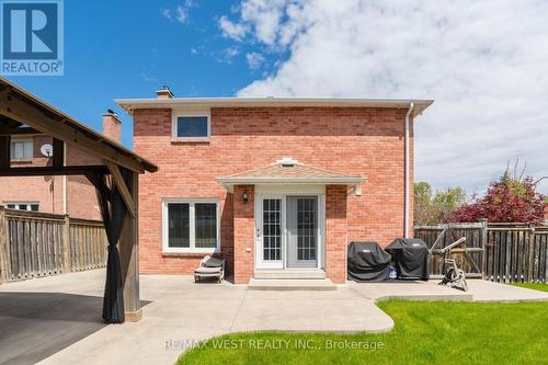 18 Guardhouse Drive, Caledon, ON - Outdoor With Exterior