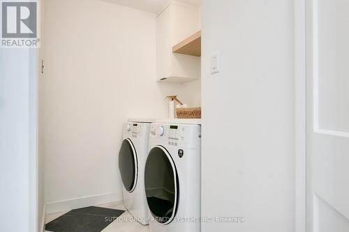 1411 - 45 Southport Street, Toronto, ON - Indoor Photo Showing Laundry Room