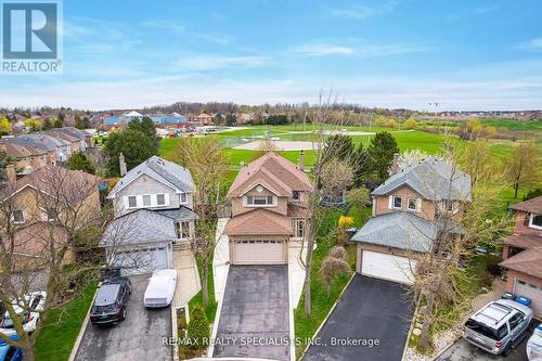 8 Drayglass Court, Brampton, ON - Outdoor With View