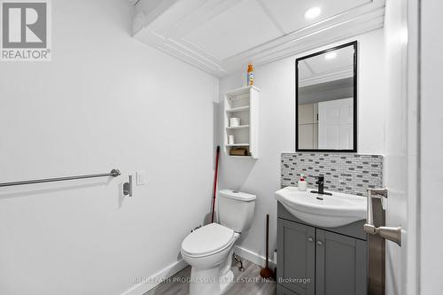 Main Fl - 46 Falaise Road, Toronto, ON - Indoor Photo Showing Bathroom