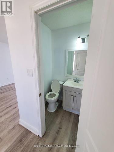3 Sylvia Street, Barrie, ON - Indoor Photo Showing Bathroom